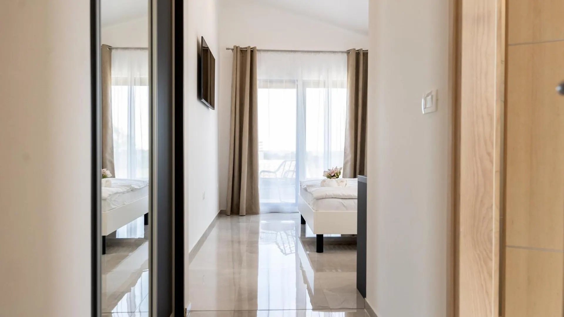 Villa Istra Relax Smaragd For 8 People With Heated Pool & Pet Friendly Only 800 M From The Beach Rebici