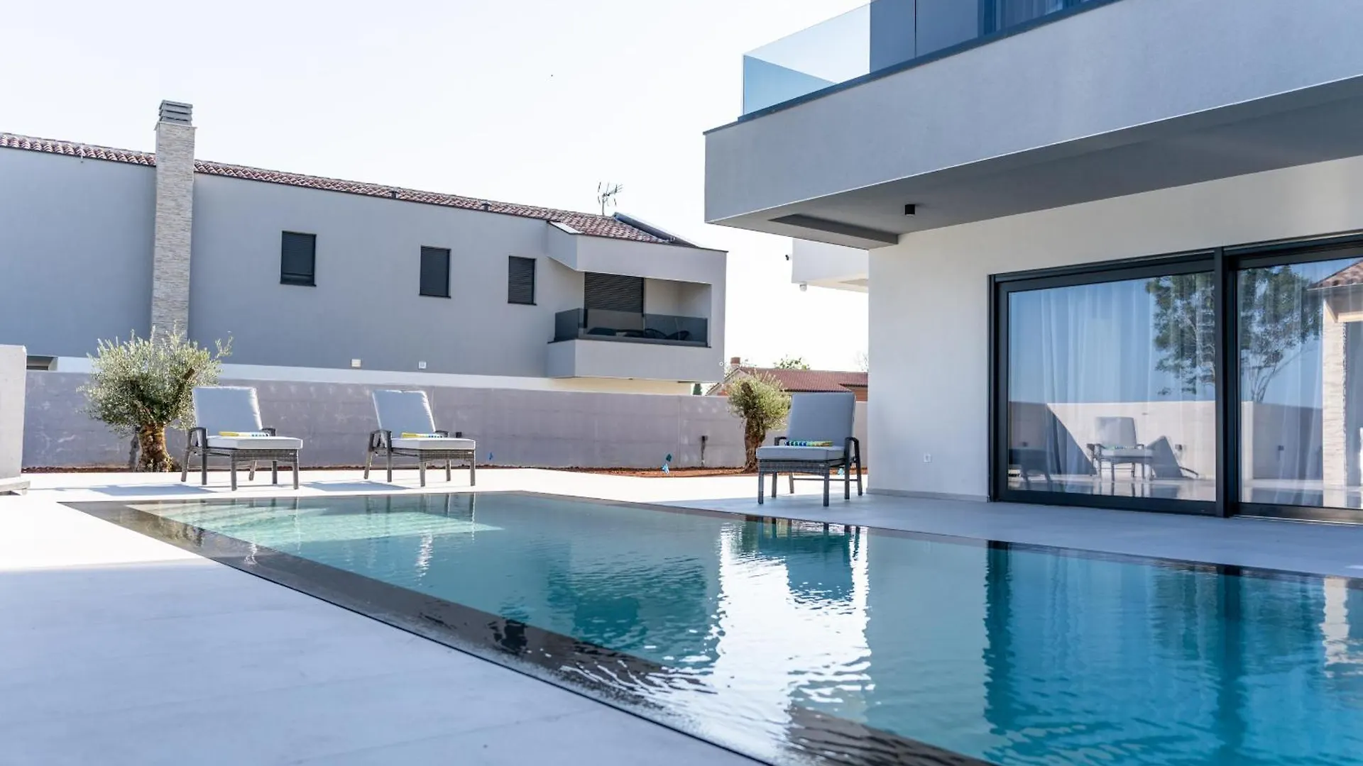 Villa Istra Relax Smaragd For 8 People With Heated Pool & Pet Friendly Only 800 M From The Beach Rebici