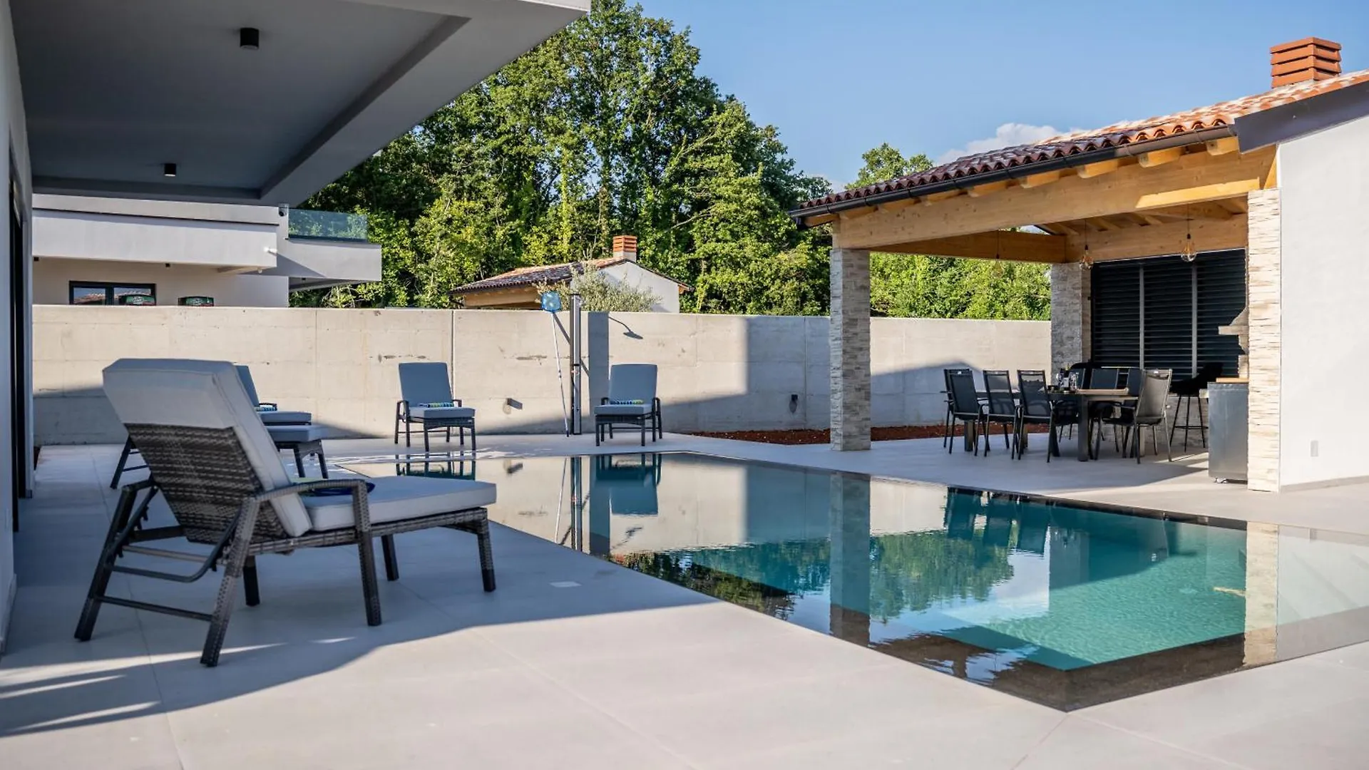 Villa Istra Relax Smaragd For 8 People With Heated Pool & Pet Friendly Only 800 M From The Beach Rebici